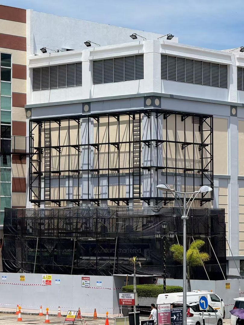 Outdoor LED Display front Structure? Outdoor LED Display front Structure?