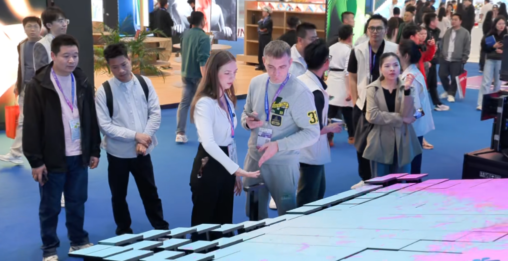 【工程智库】从数字建材到“零代码控制”：SPKI 室内系列如何将交付周期缩短 80%？