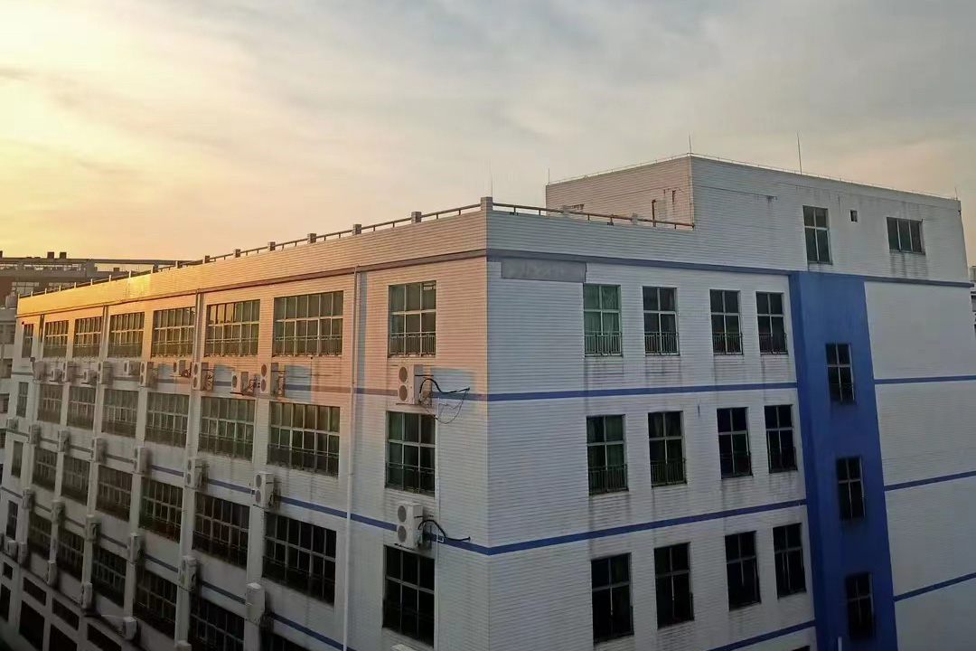 Spectrum has expanded its facility to cover an impressive area of 2,600 square meters, conveniently located in Shenzhen's Guangming district. The US subsidiary, Spectrum Display LLC, was established. Spectrum obtained 10 design patents.